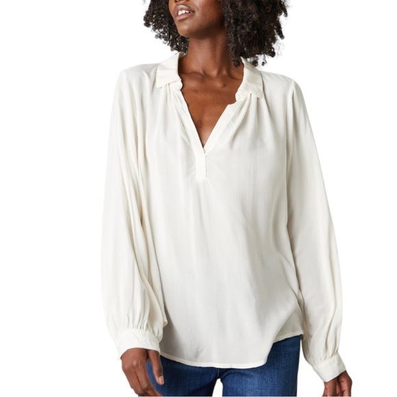 Velvet by Graham & Spencer Josey Blouse Cream Size Small Minimalist - Picture 1 of 9